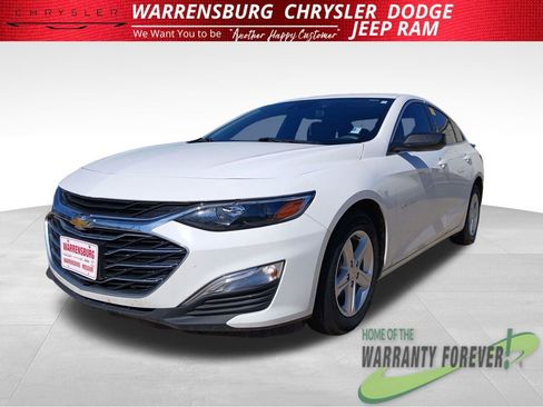Used 2023 Chevrolet Malibu LS image 8