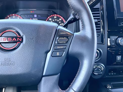 Used 2024 Nissan Titan PRO-4X w/ Pro-4x Convenience Package AWD/4WD image 11