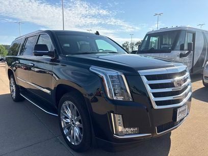 Used 2016 Cadillac Escalade ESV Premium