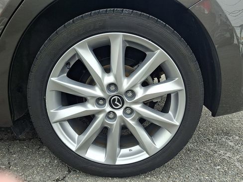 Used 2017 MAZDA MAZDA3 Grand Touring w/ Premium Equipment Package image 8