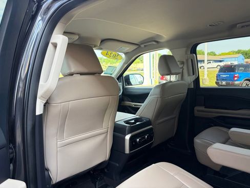 Used 2024 Ford Expedition Max XLT AWD/4WD image 15