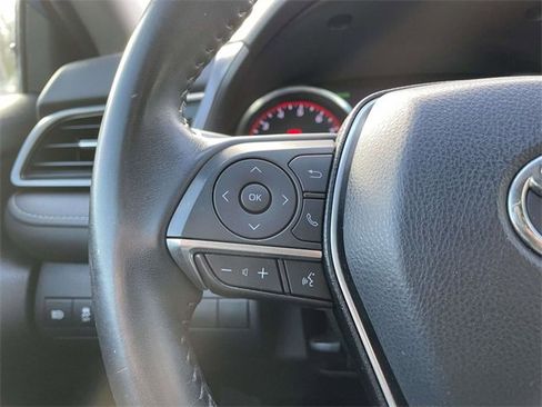 Used 2019 Toyota Camry XSE image 24