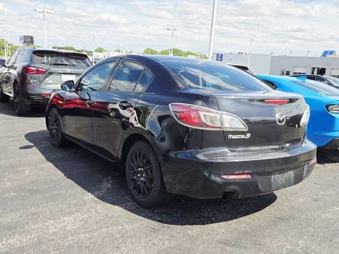 Used 2013 MAZDA MAZDA3 i SV FWD image 3