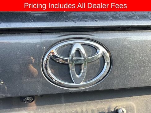 Used 2024 Toyota RAV4 XLE AWD/4WD image 7