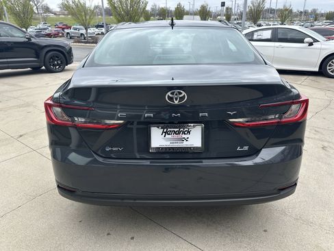Used 2025 Toyota Camry LE image 13