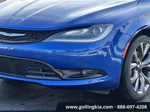Used 2015 Chrysler 200 S w/ Navigation & Sound Group I image 6