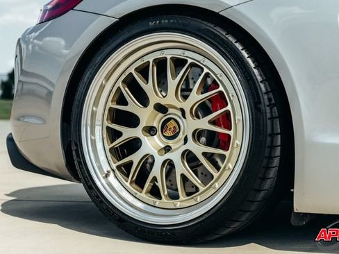 Used 2016 Porsche Cayman GT4 RWD image 65