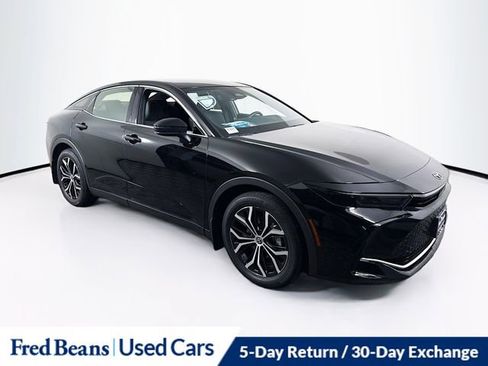 Used 2023 Toyota Crown XLE image 29