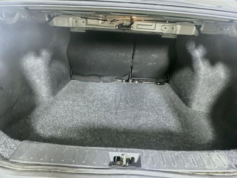 Used 2025 Nissan Versa SV FWD image 26