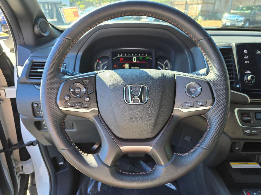 Certified 2023 Honda Passport TrailSport image 18