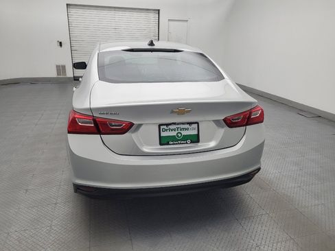 Used 2020 Chevrolet Malibu LS FWD image 6