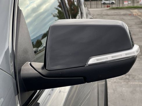 Used 2023 GMC Acadia AT4 w/ Technology Package image 55