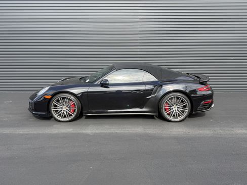 Certified 2019 Porsche 911 Turbo AWD/4WD image 2