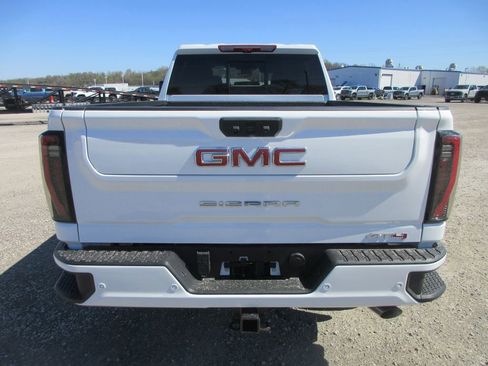 New 2026 GMC Sierra 2500 AT4 image 6