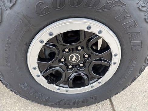 Used 2024 Ford Bronco Outer Banks w/ Sasquatch Package image 9