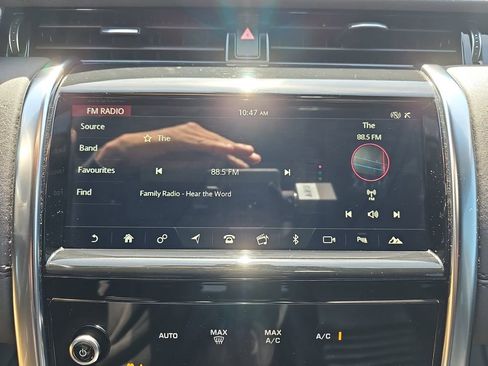 Used 2020 Land Rover Discovery Sport S AWD/4WD image 25