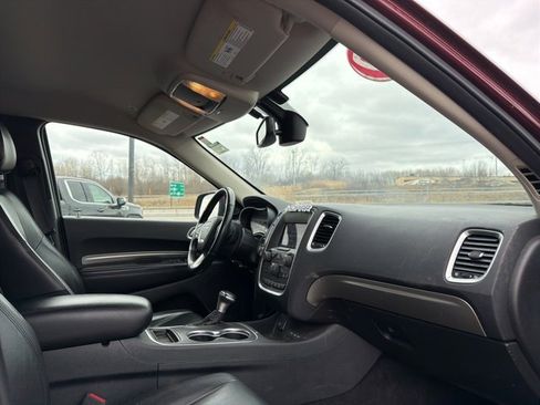 Used 2019 Dodge Durango SXT image 9