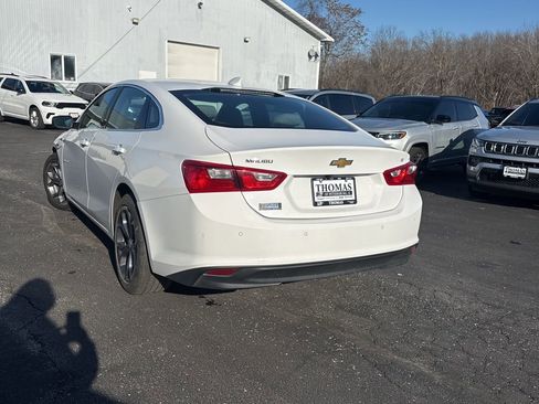 Used 2024 Chevrolet Malibu LT image 4