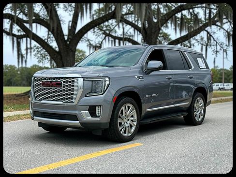 Used 2021 GMC Yukon Denali w/ LPO, Illumination Package AWD/4WD image 3