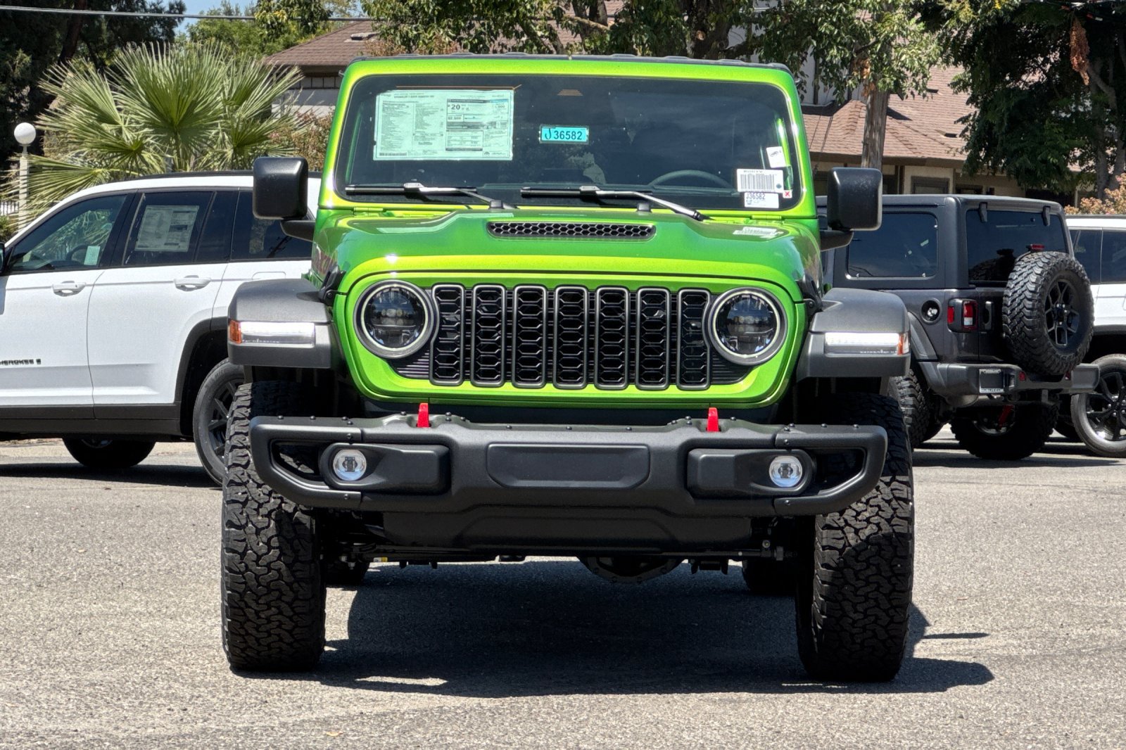 New 2026 Jeep Wrangler Unlimited Rubicon w/ Steel Bumper Group AWD/4WD image 8