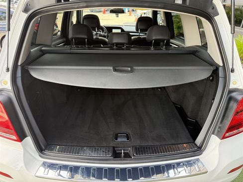 Used 2015 Mercedes-Benz GLK 350 2WD image 32