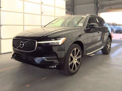 Used 2021 Volvo XC60 T5 Inscription AWD/4WD image 2