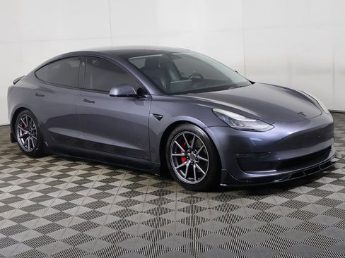 Used 2019 Tesla Model 3 Long Range image 59
