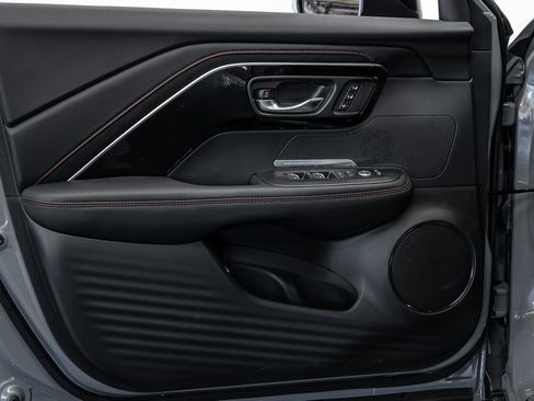 New 2025 Acura ADX A-Spec image 9