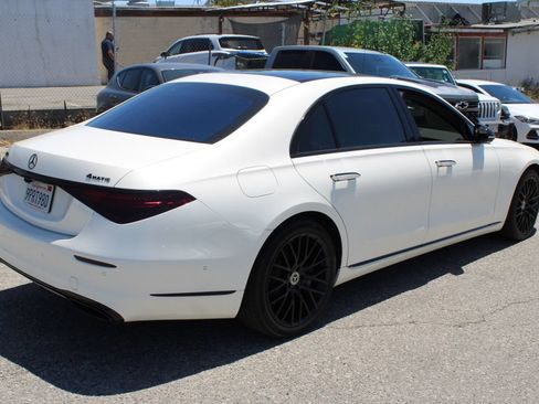 Used 2021 Mercedes-Benz S 580 4MATIC Sedan image 4