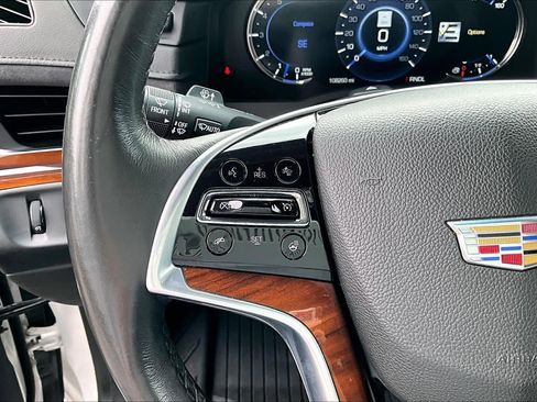 Used 2019 Cadillac Escalade ESV Luxury AWD/4WD image 23