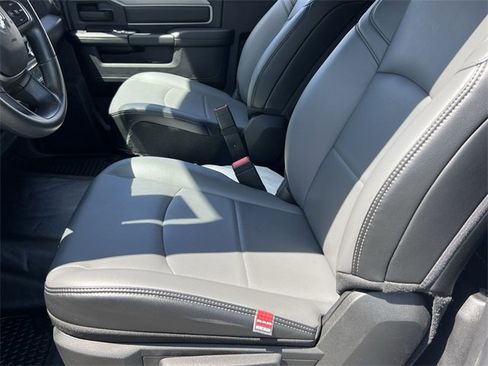 Used 2024 RAM 3500 Tradesman image 20