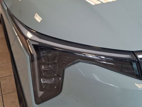 Used 2025 Kia K4 FWD image 9