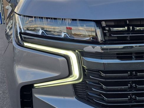 Used 2021 Chevrolet Tahoe RST w/ Luxury Package image 11