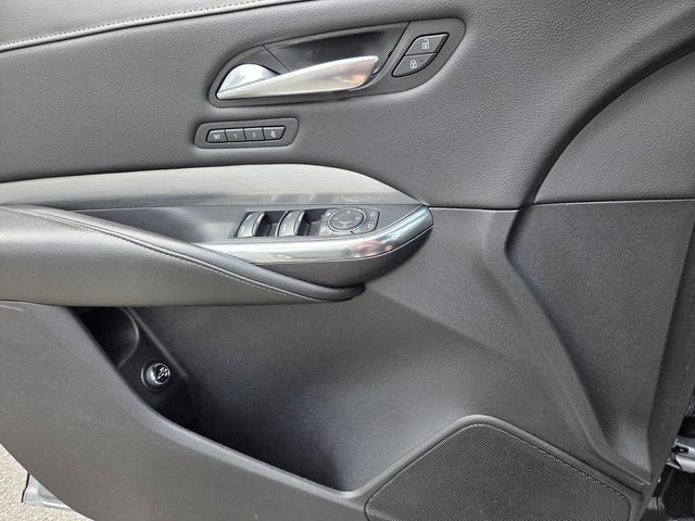 Used 2024 Cadillac XT4 Premium Luxury FWD image 28