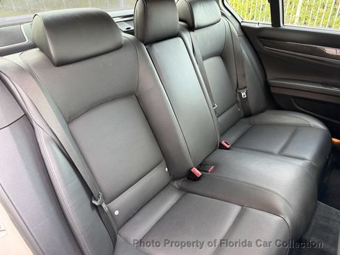Used 2011 BMW 750i RWD image 42