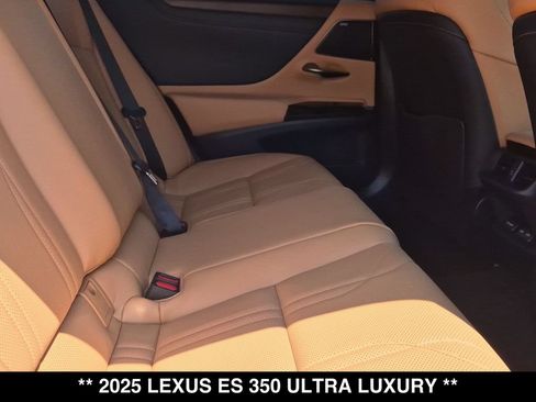 Used 2025 Lexus ES 350 Ultra Luxury FWD image 26