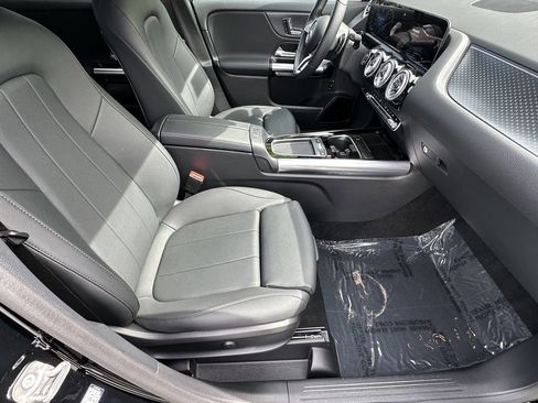 Certified 2025 Mercedes-Benz GLA 250 image 14