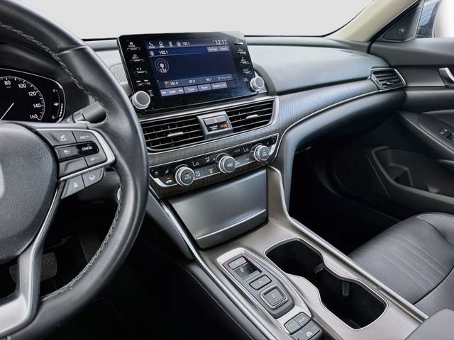 Used 2022 Honda Accord Touring image 26