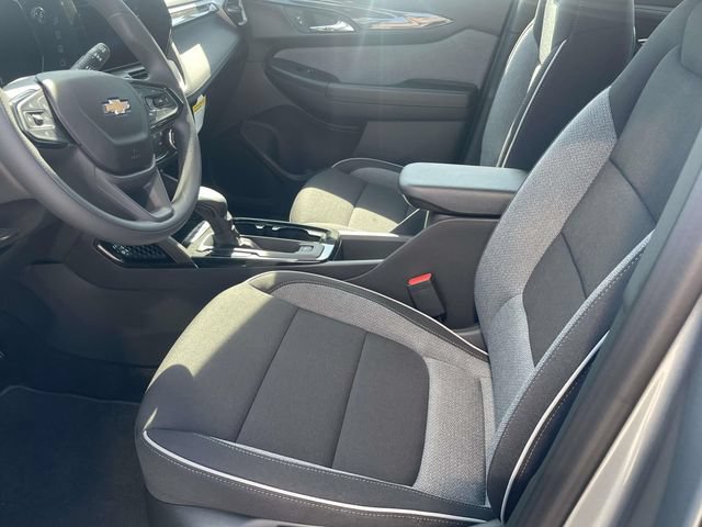 New 2026 Chevrolet TrailBlazer LS FWD image 12