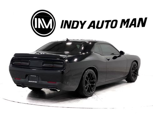 Used 2020 Dodge Challenger R/T Scat Pack RWD image 4