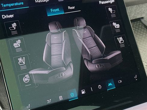 Used 2026 Cadillac Escalade Platinum Sport w/ LPO, ONYX Package image 22