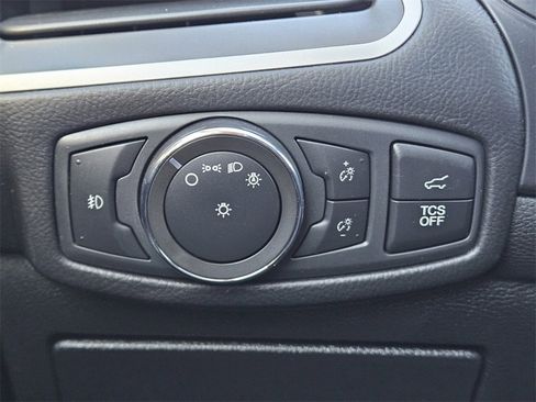 Used 2022 Ford Edge SEL w/ Convenience Package image 24