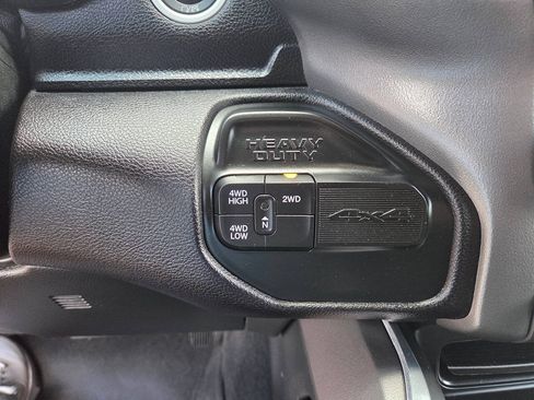 Used 2022 RAM 2500 Laramie AWD/4WD image 17