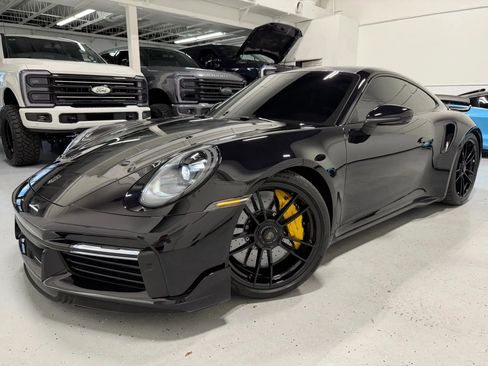 Used 2022 Porsche 911 Turbo S image 3