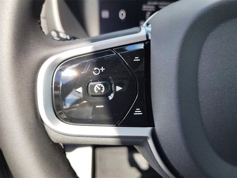 New 2026 Volvo XC90 B6 Plus image 15