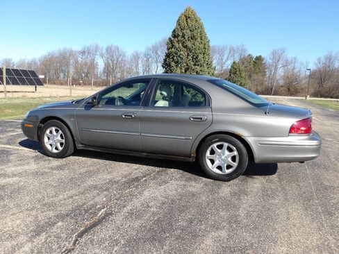 Used 2002 Mercury Sable LS Premium image 10