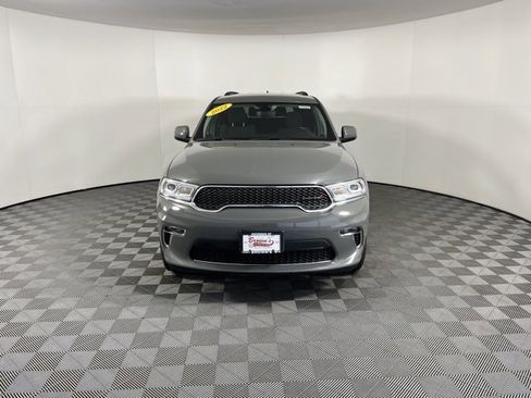 Used 2022 Dodge Durango SXT image 2