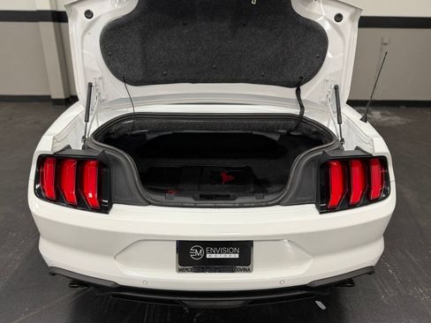 Used 2020 Ford Mustang Premium RWD image 15