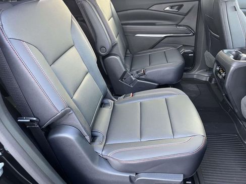 New 2026 Chevrolet Traverse Z71 w/ Enhanced Driving Package image 13