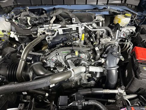 Used 2025 Ford Bronco Big Bend AWD/4WD image 32